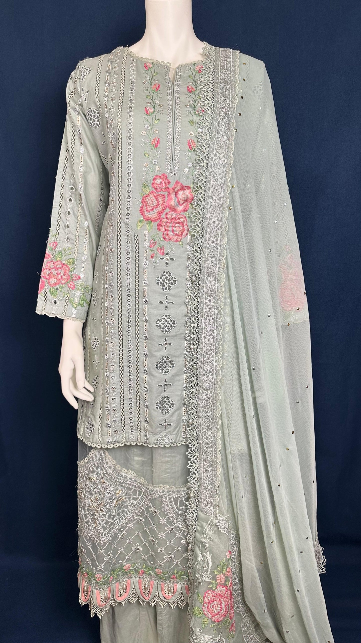 Mint Bloom | 3-Piece Embroidered Set