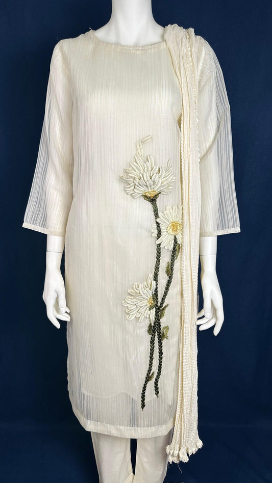 Daisy Whisper | Khuda Baksh 3-Piece Cream Ensemble