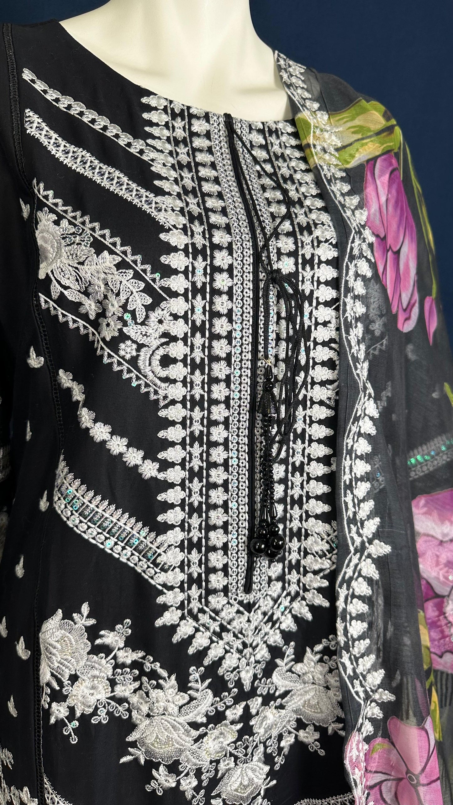 Midnight Bloom 01  | 3-teiliges florales Set