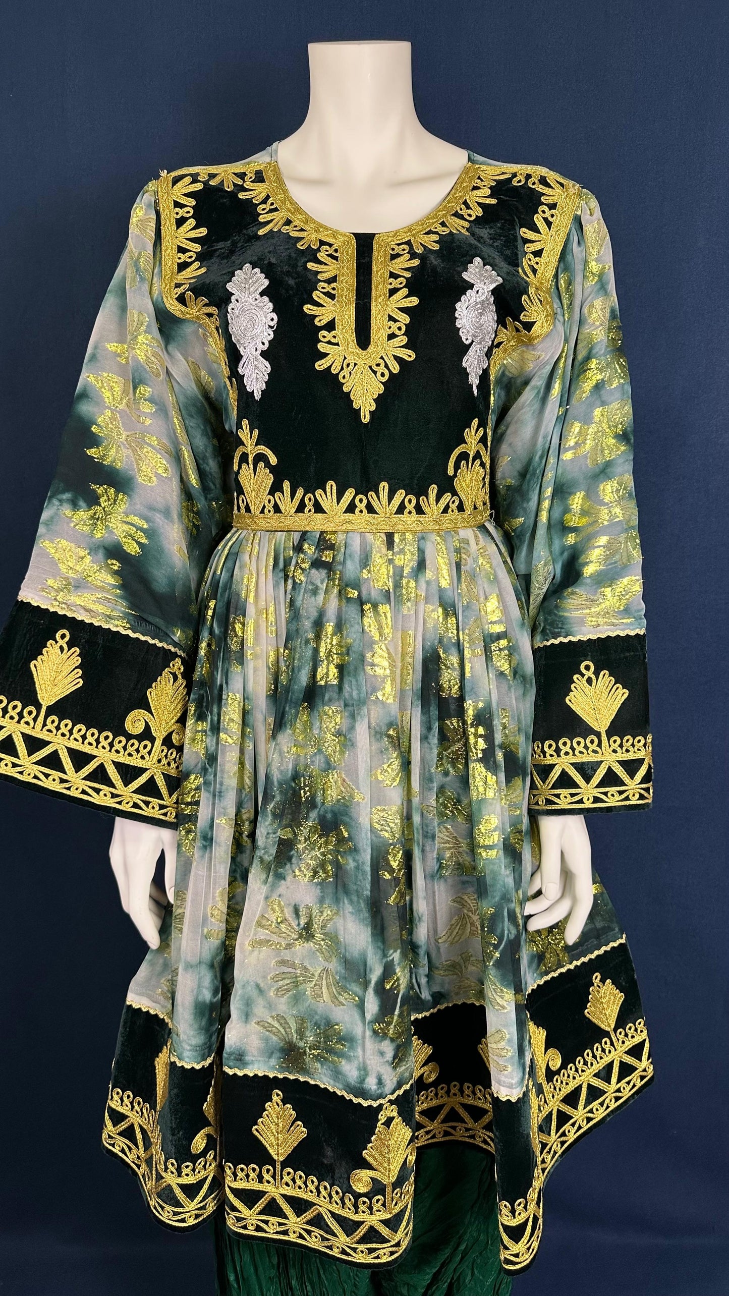 Zamzam | Traditional Afghan Dress in Green