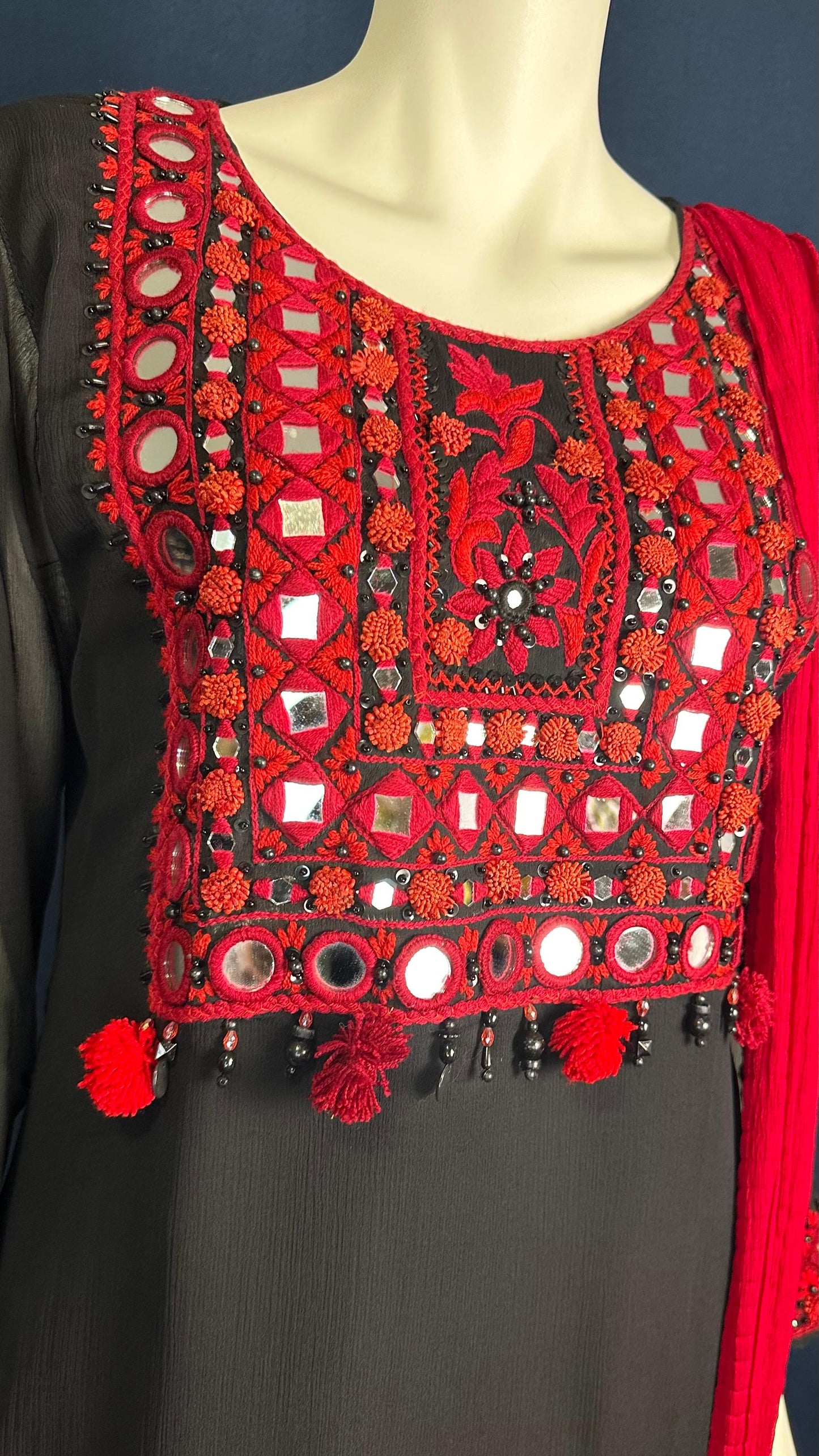 Z-297 Bold Noir ❤‍🔥 | Khuda Baksh Ethnic 3-Piece Set