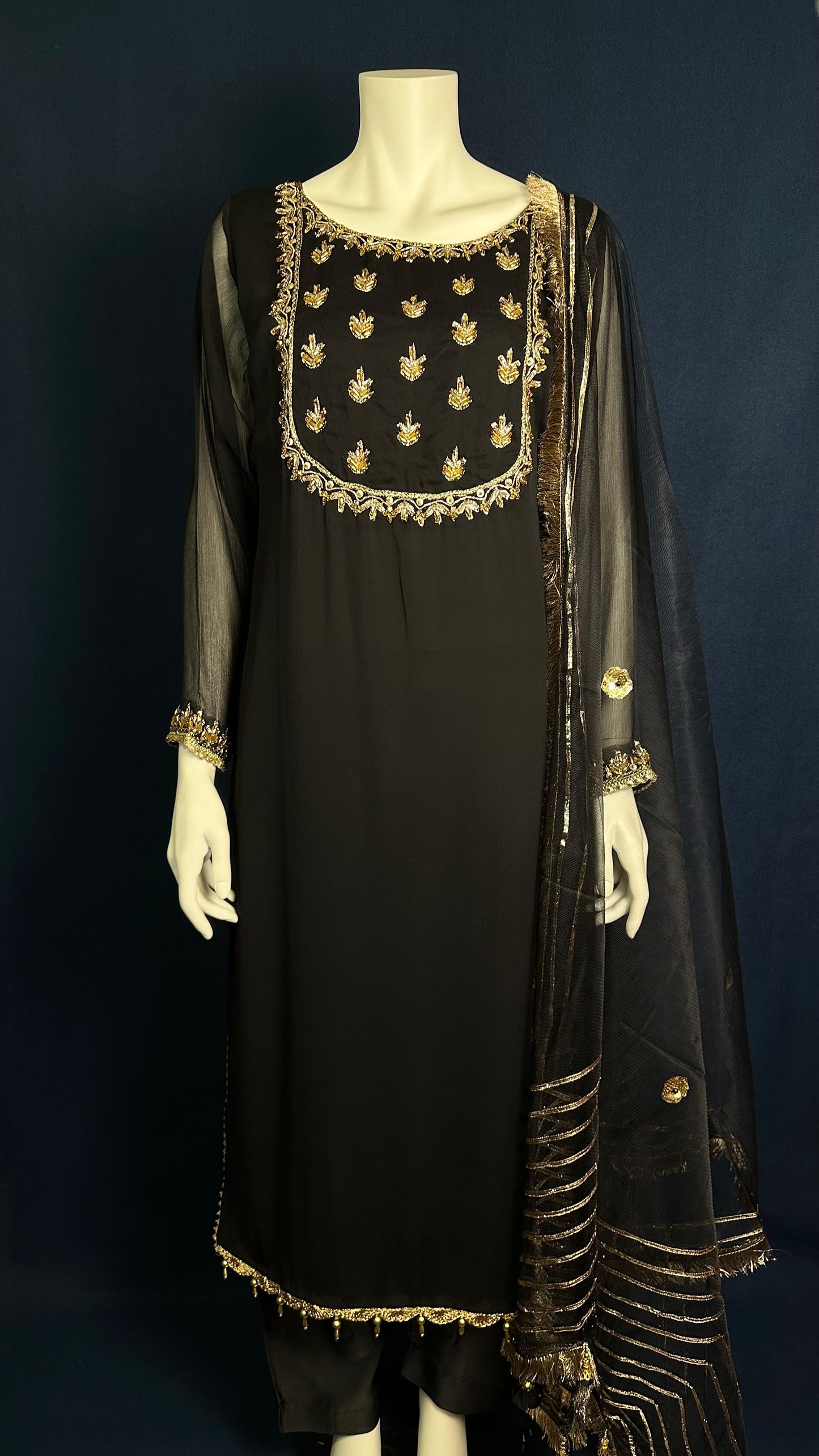 Z-278 Midnight Grace 🖤 | Khuda Baksh 3-Piece Traditional Set