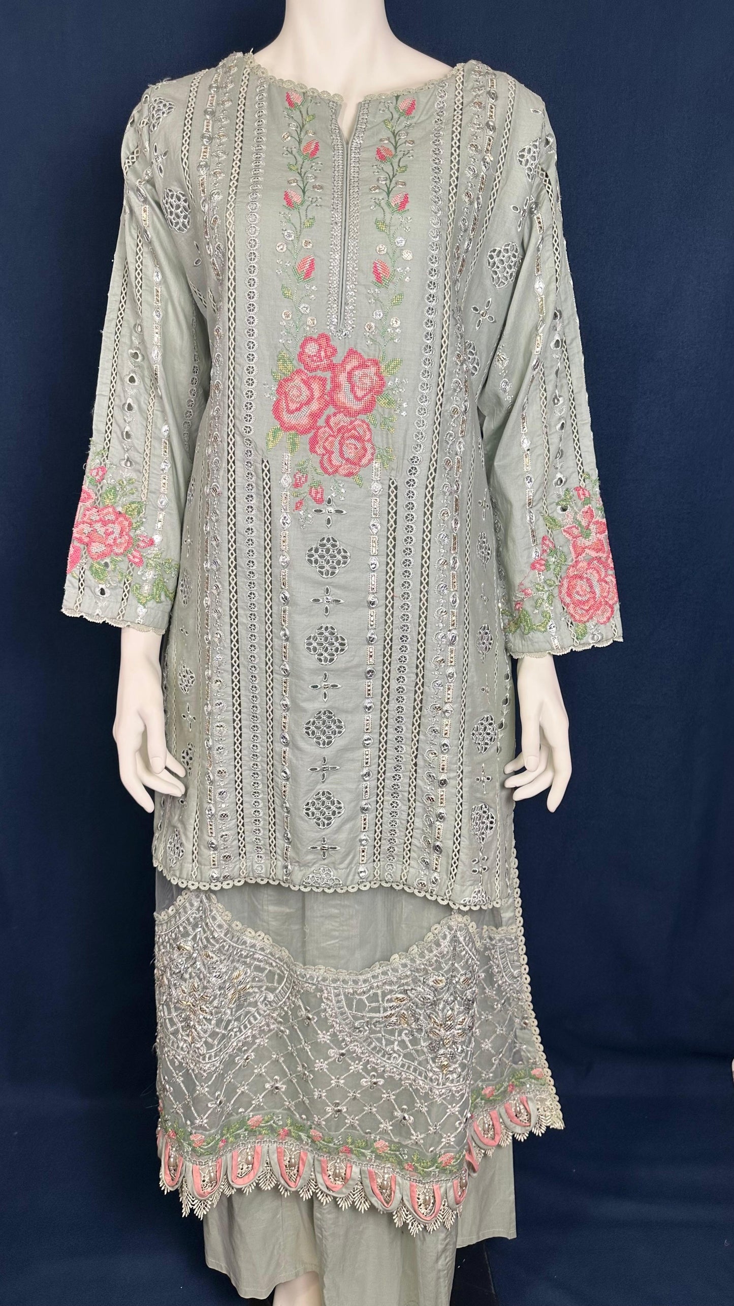 Mint Bloom | 3-Piece Embroidered Set