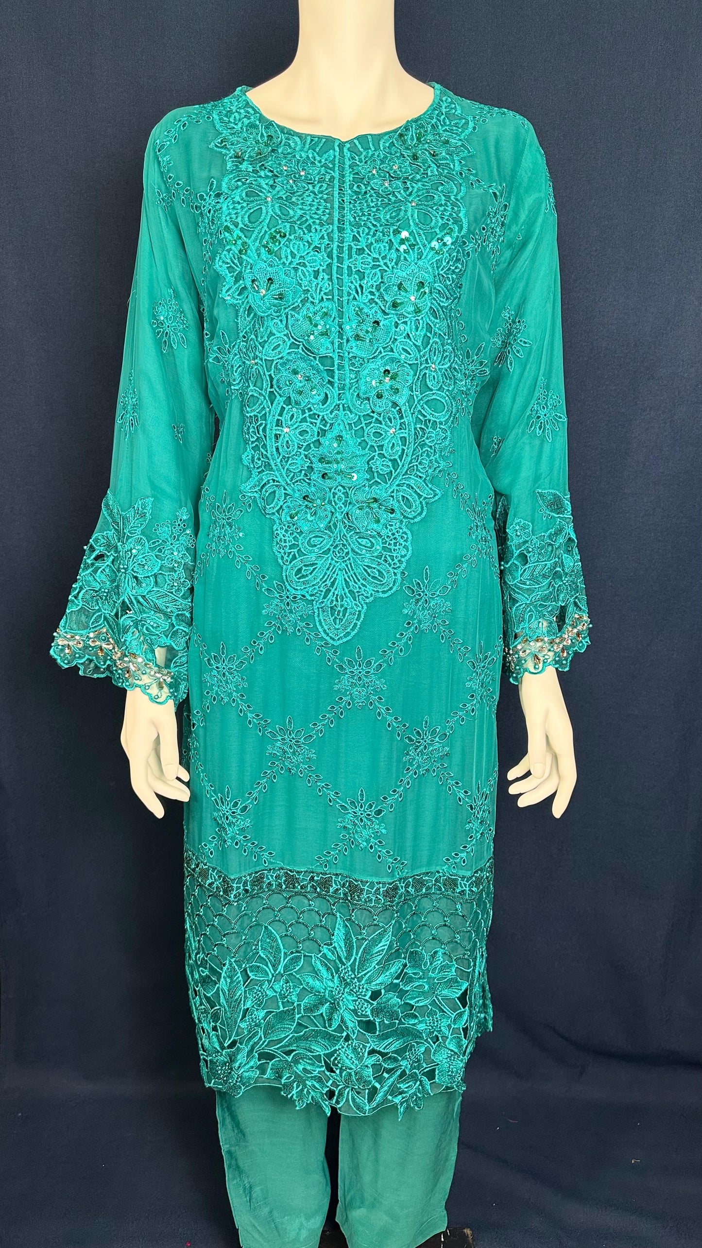 Emerald Bloom | 3-Piece Embroidered Set