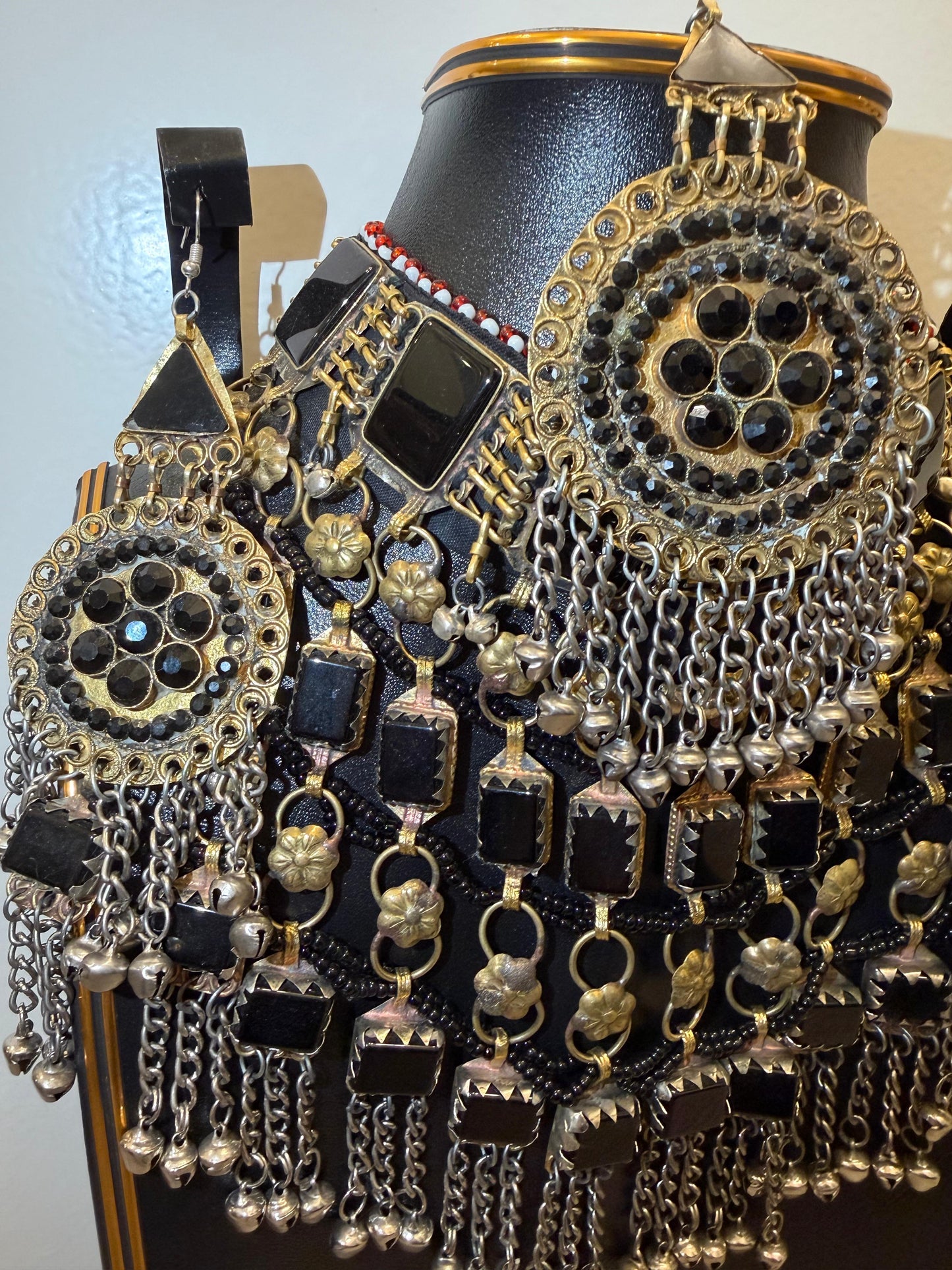 Afghan Elegant Jewelry Set - Black Edition