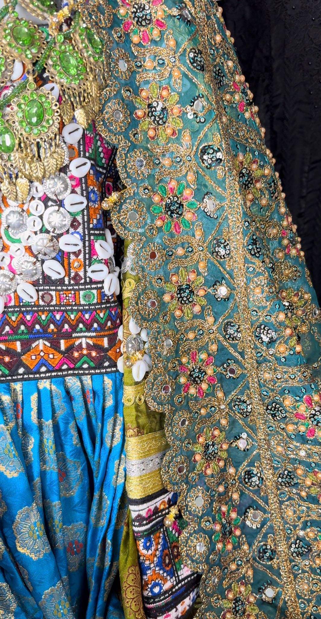 Afghan Luxury 3-Piece Set with Jewelry – Multicolor Yellow & Blue